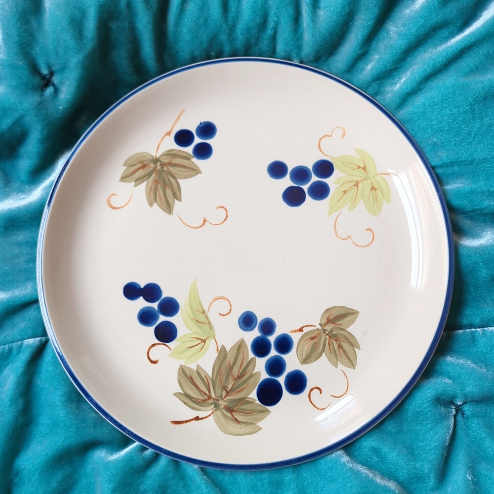 Elegant! Vintage Norleans "Blue Grape" Large Japan Stoneware Serving  Plate 12"
